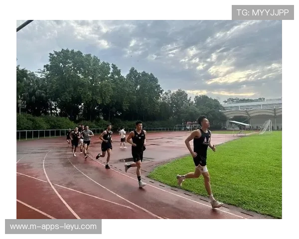 国家队增设高原适应训练课程 提升体能储备，高原训练可提高机体的()能力